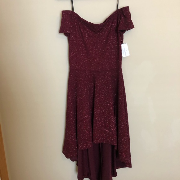Sparkly burgundy dress - Picture 1 of 5